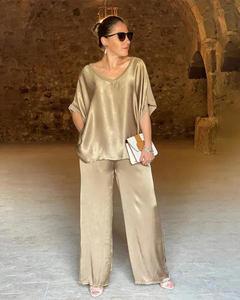 Chloe | Chic loose fitting 2-piece set