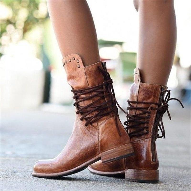Chloe | Chic laced boots