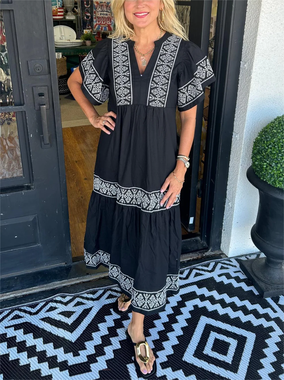 Chloe | Flowing boho dress with V-neck