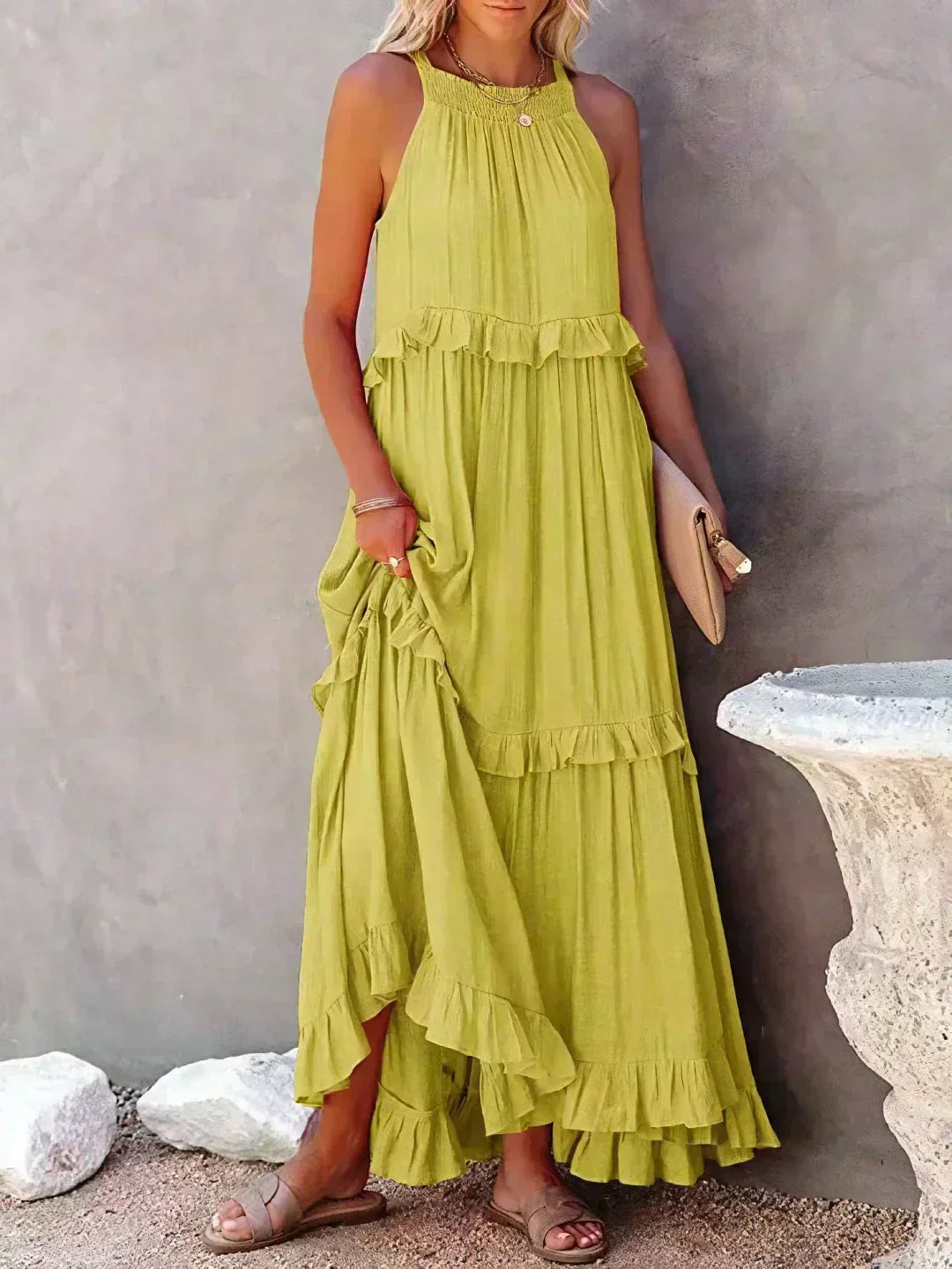 Chloe | Maxi dress with halter neck and ruffles