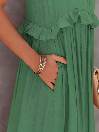 Chloe | Maxi dress with halter neck and ruffles