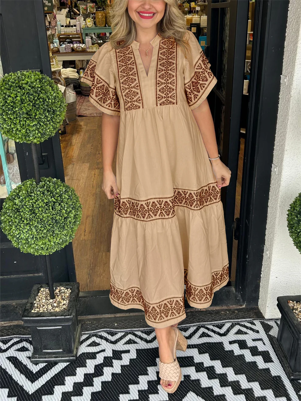Chloe | Flowing boho dress with V-neck