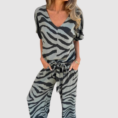 Chloe | Loose zebra 2-piece set