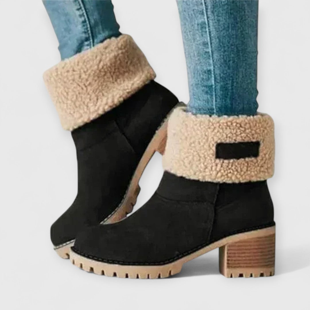 Chloe | Casual fur-lined boots