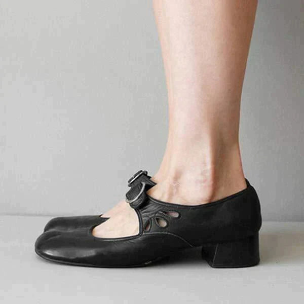 Chloe | Classic leather sandals