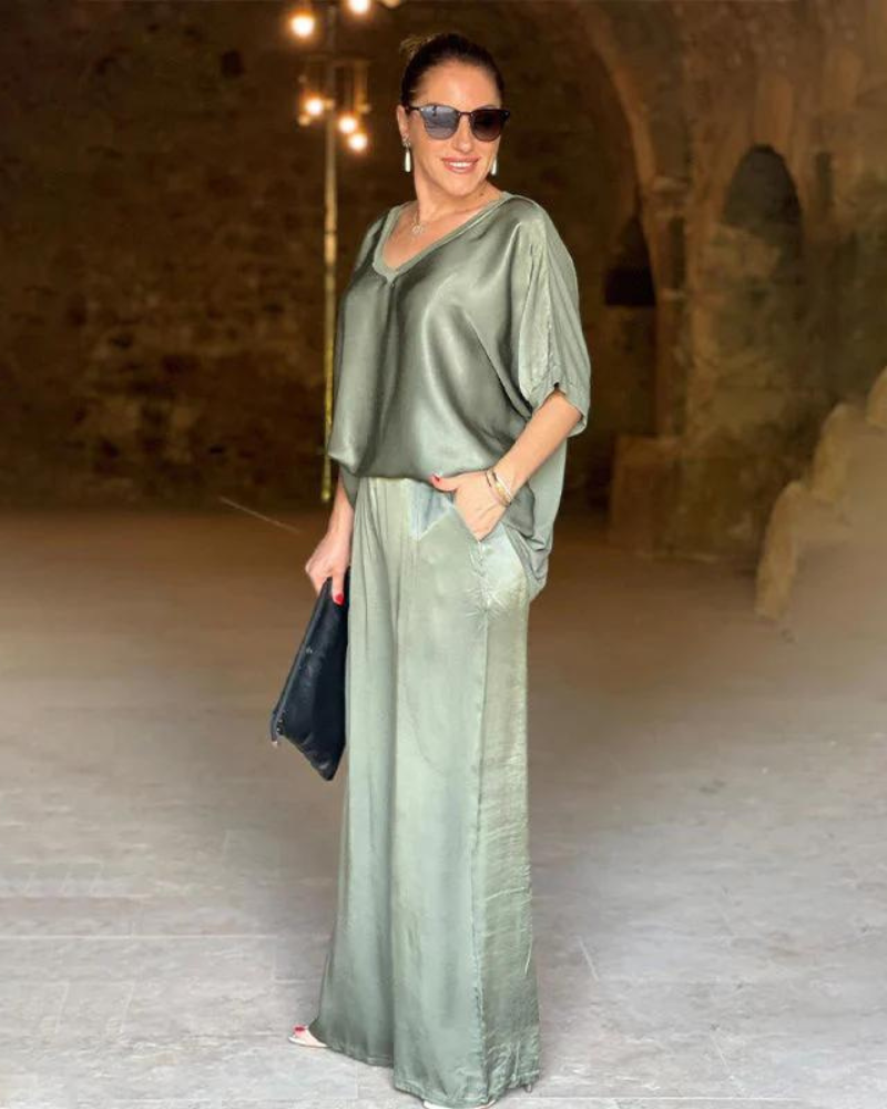 Chloe | Chic loose fitting 2-piece set