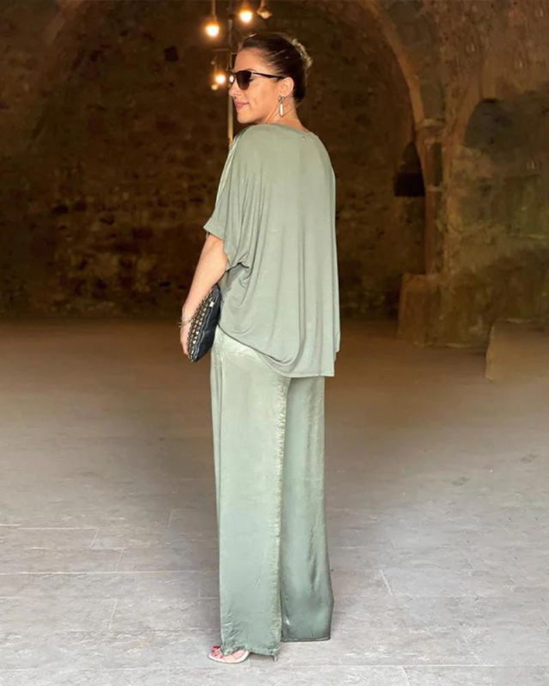 Chloe | Chic loose fitting 2-piece set