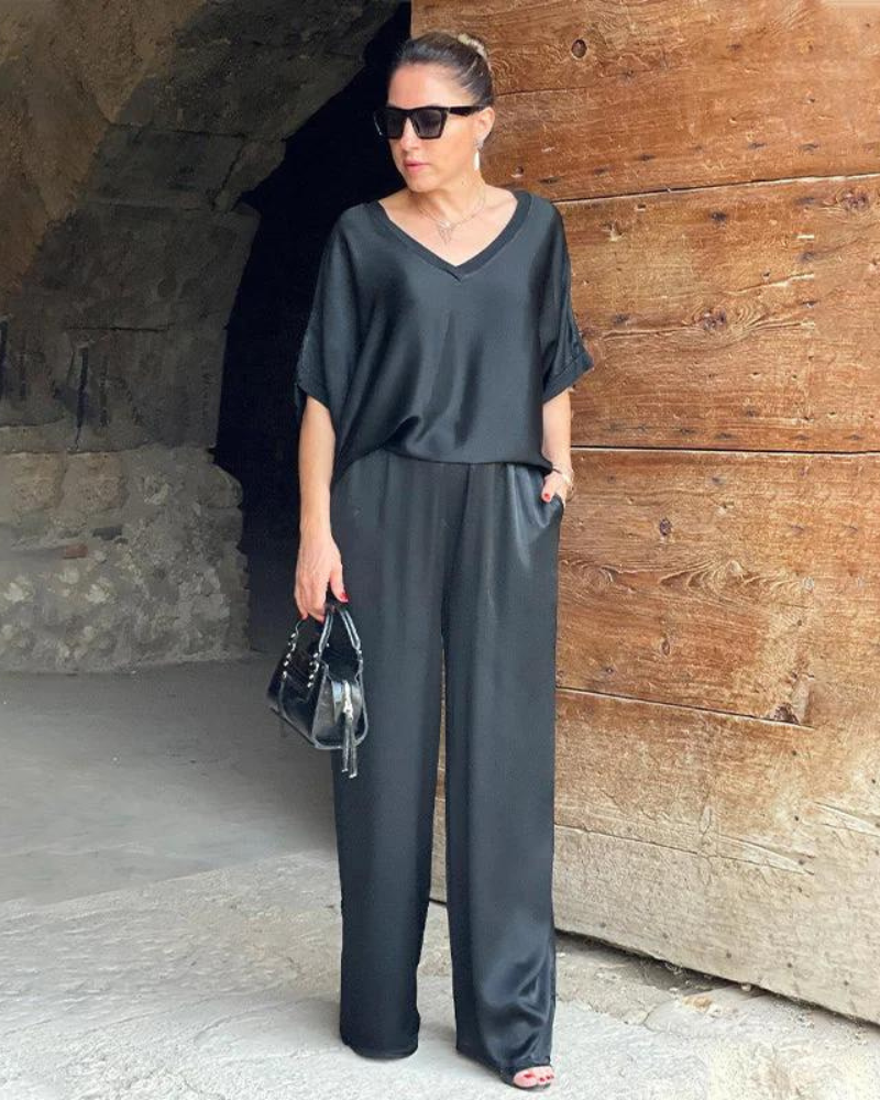 Chloe | Chic loose fitting 2-piece set