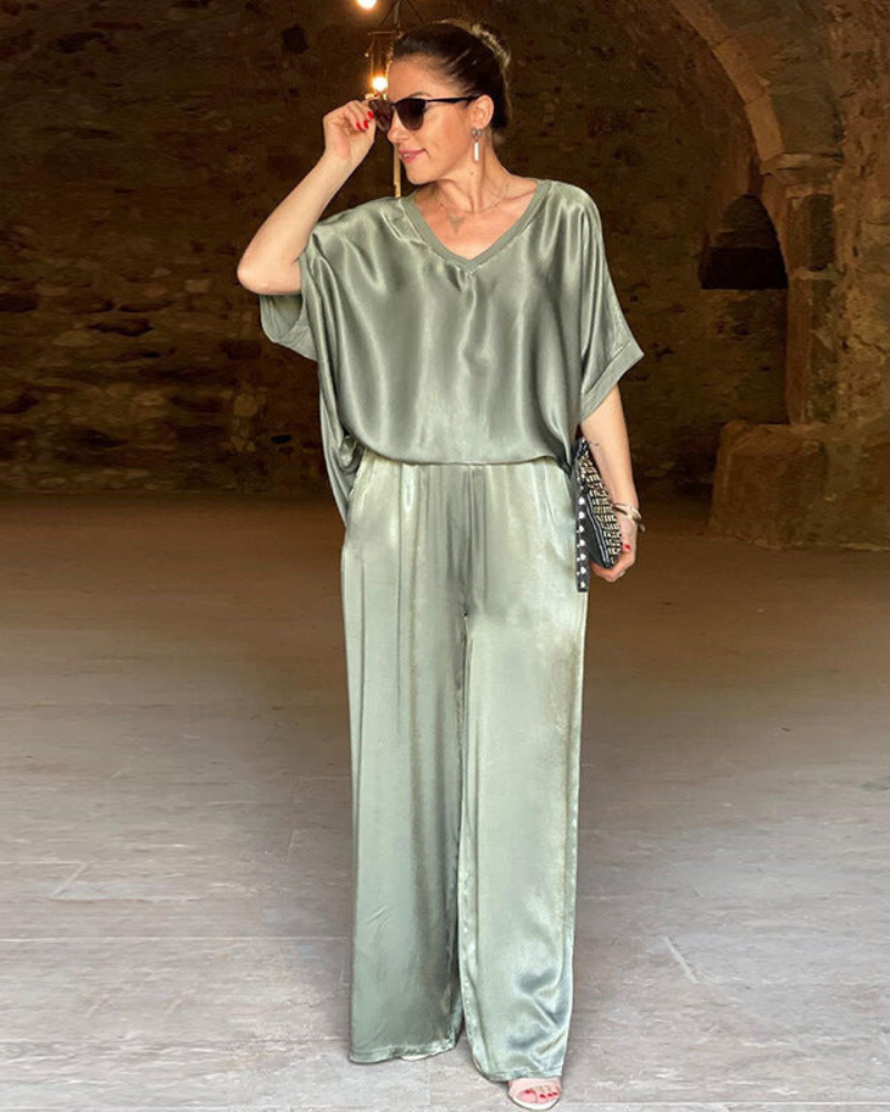 Chloe | Chic loose fitting 2-piece set