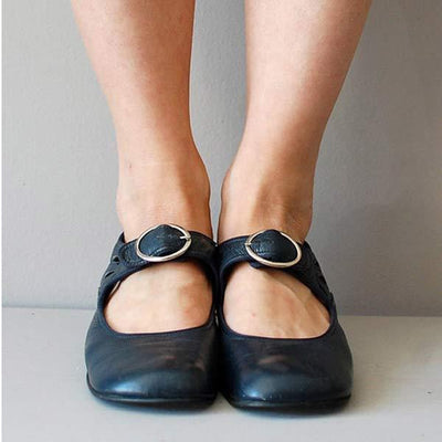 Chloe | Classic leather sandals