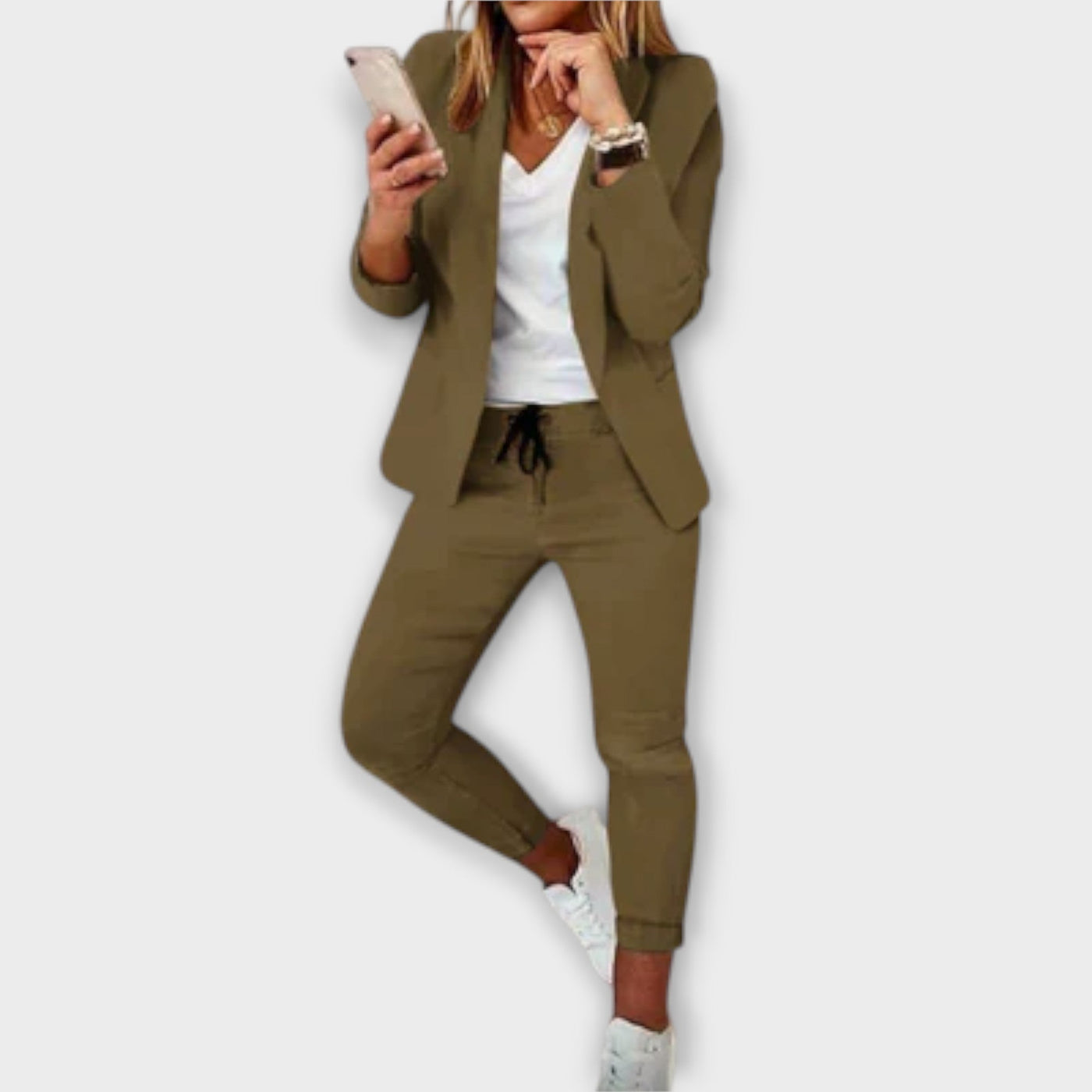 Chloe | Elegant and comfortable blazer set