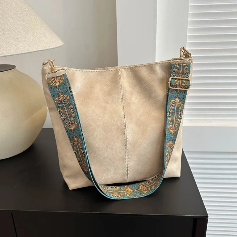 Chloe | Vintage leather shoulder bag
