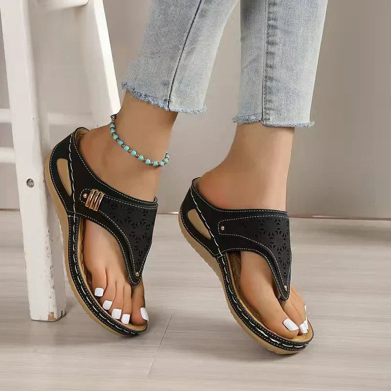 Chloe | Modern and comfortable sandals