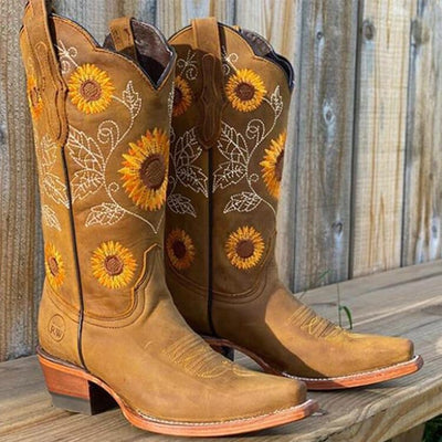 Chloe | Floral boots