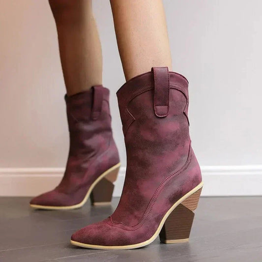 Chloe | Sleek high-heeled boots