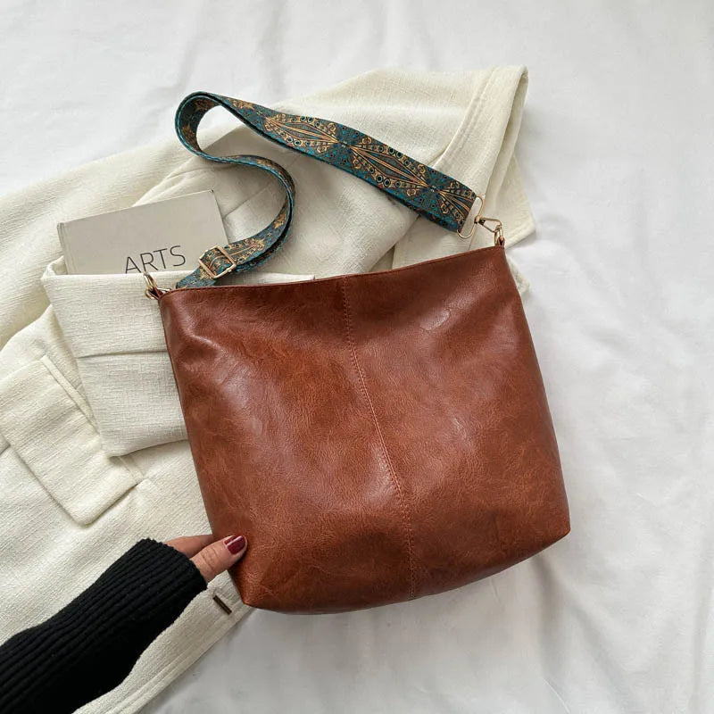 Chloe | Vintage leather shoulder bag