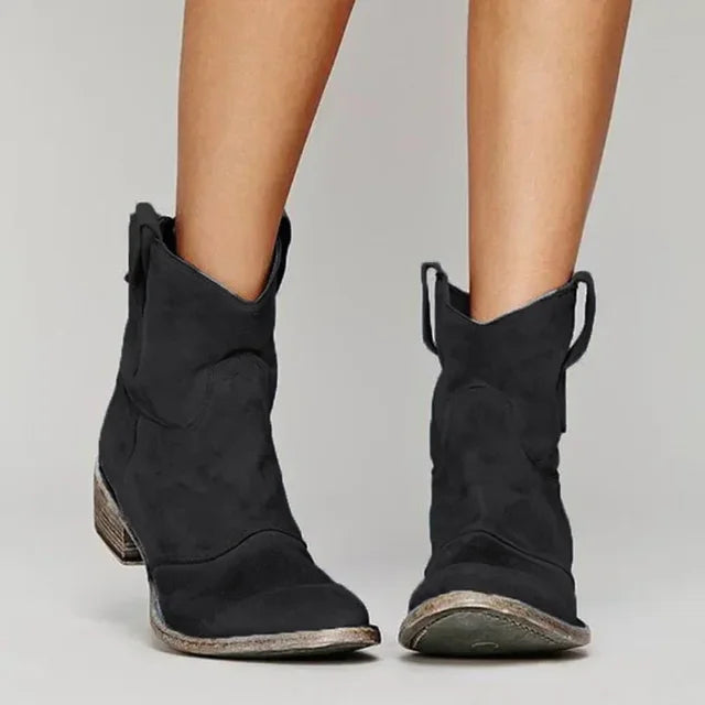 Chloe | Vintage style cowboy boots