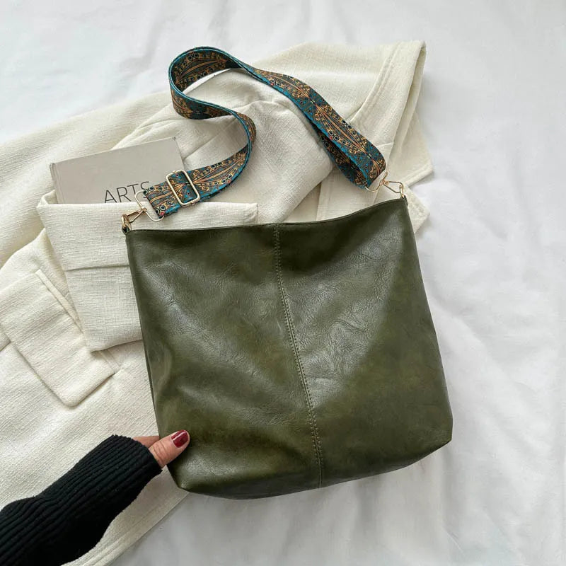 Chloe | Vintage leather shoulder bag