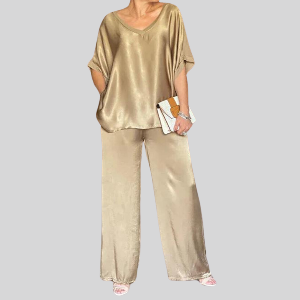 Chloe | Chic loose fitting 2-piece set