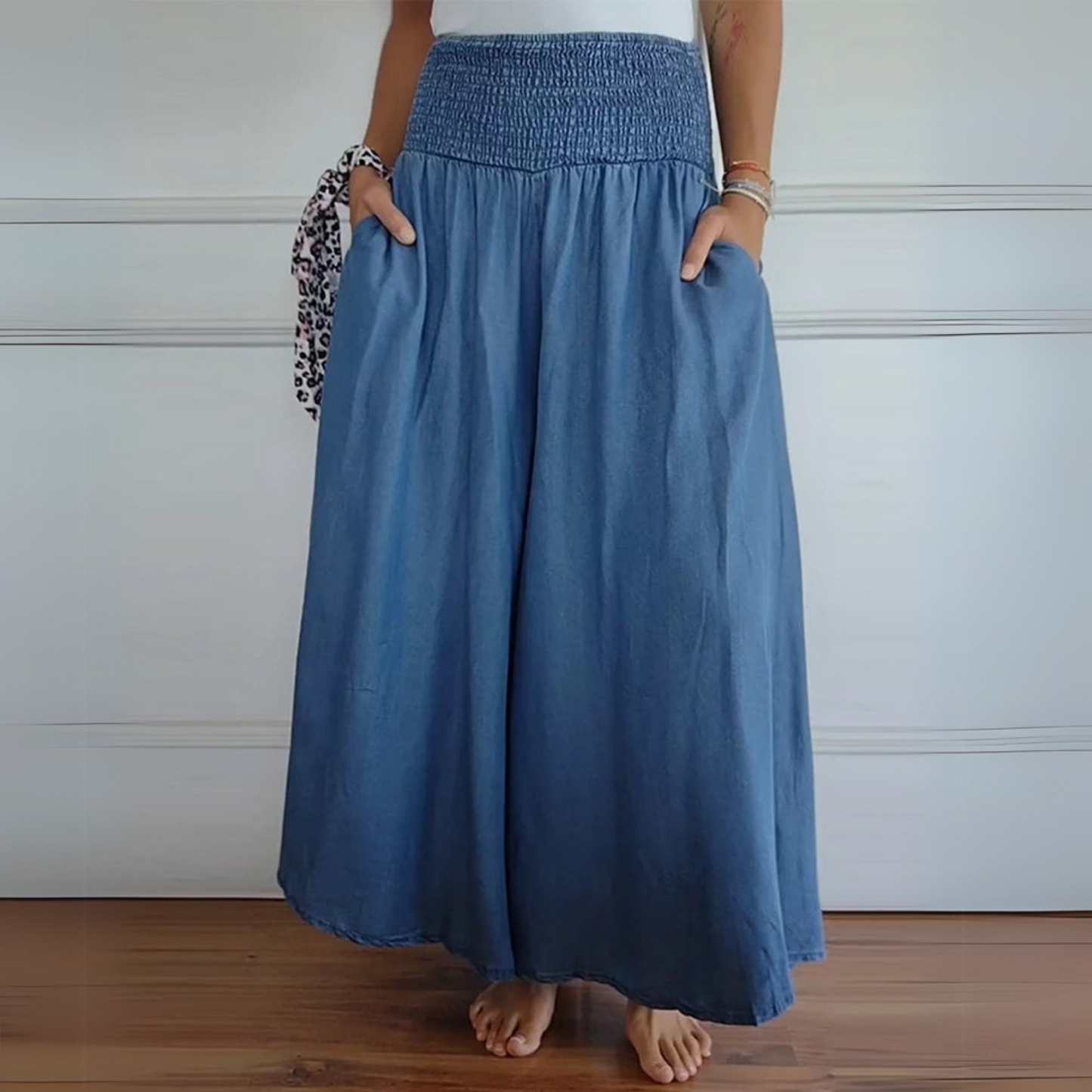 Chloe | Trousers with elastic waistband