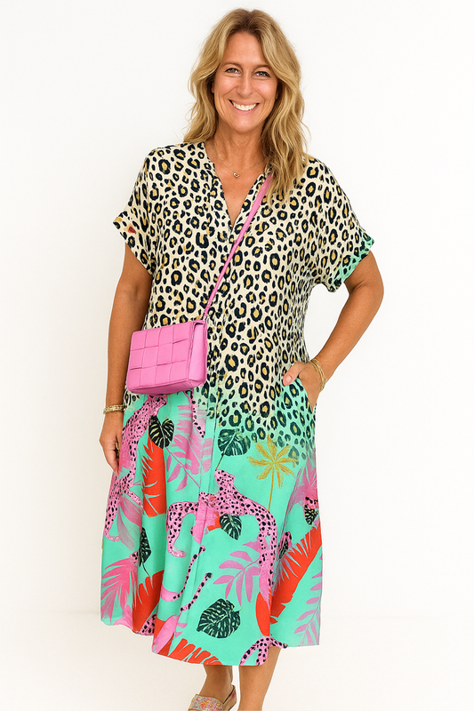 Chloe | Leopard print dress with V-neckline