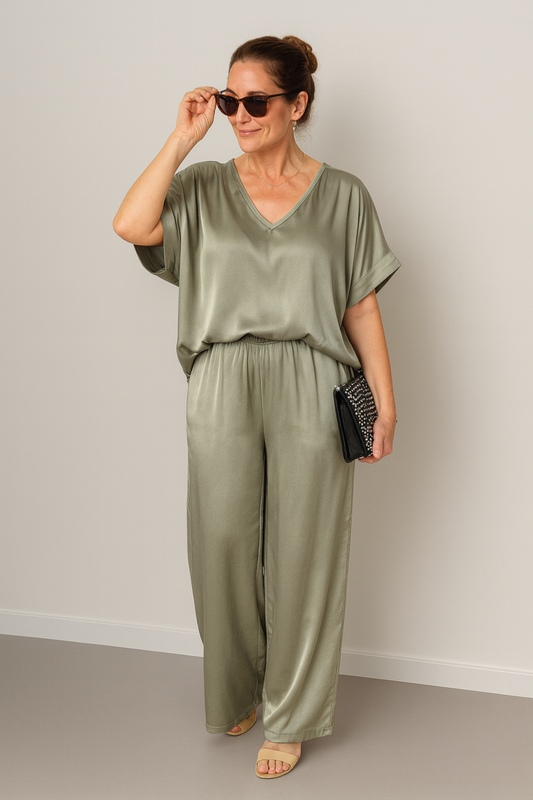 Chloe | Chic loose fitting 2-piece set