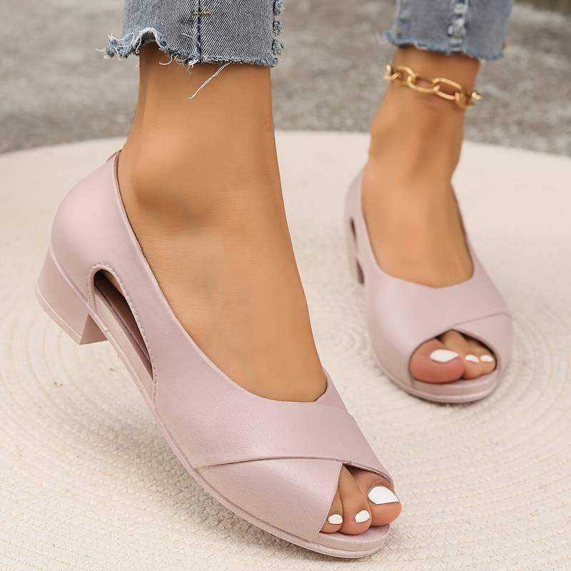 Chloe | Timeless sandals