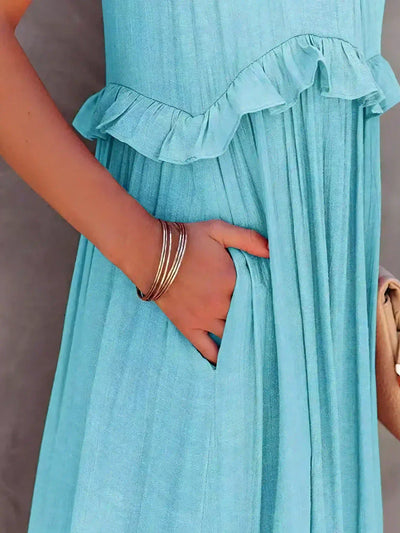 Chloe | Maxi dress with halter neck and ruffles