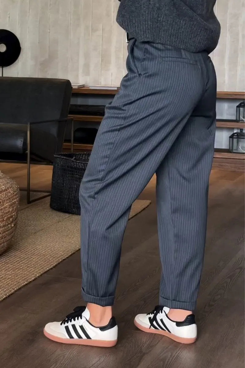 Chloe | Elegant tailored trousers
