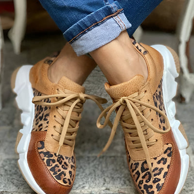 Chloe  | Stylish sneakers in leopard print