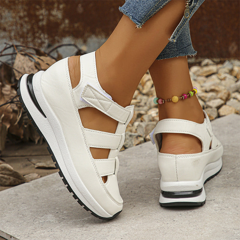 Chloe | Breathable sandals with closed toes