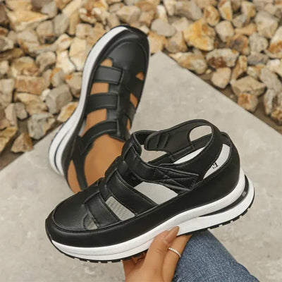 Chloe | Breathable sandals with closed toes