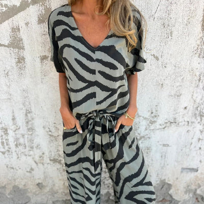 Chloe | Loose zebra 2-piece set