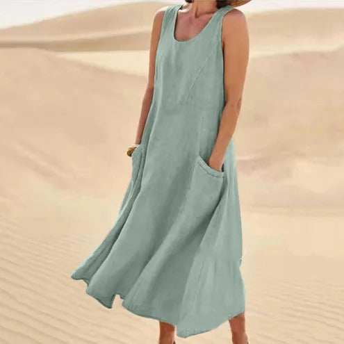 Chloe | Linen dress with pockets