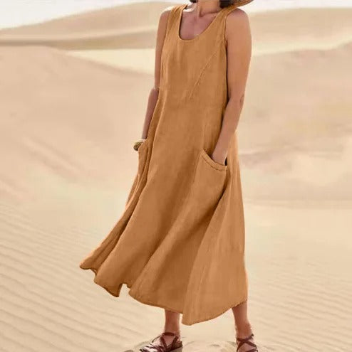 Chloe | Linen dress with pockets